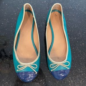Two tone ballet flats size 7